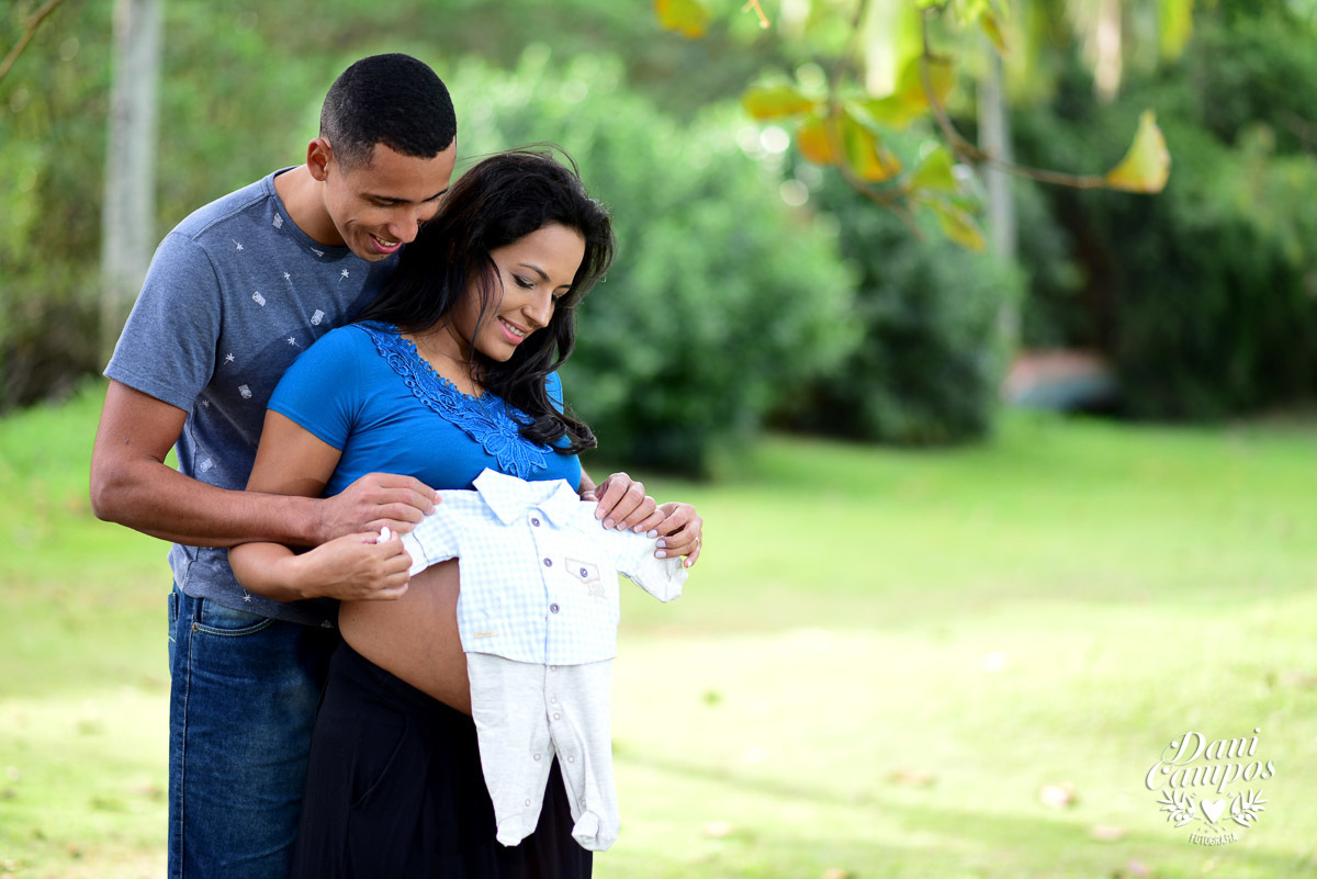 gestante na praia danicampos fotografia ensaio fotografico gestante 