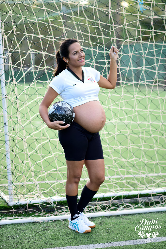 futebol gestante ensaio fotografico futebol
