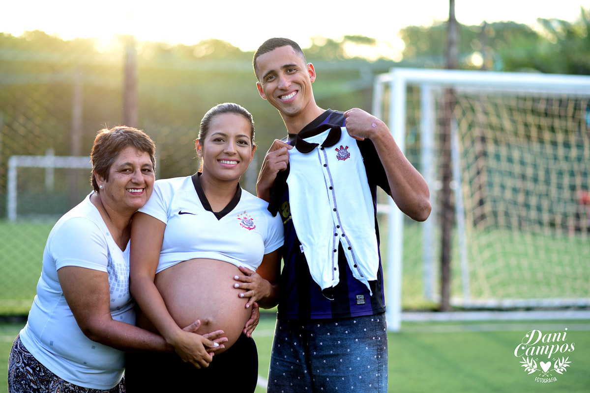 futebol gestante ensaio fotografico futebol
