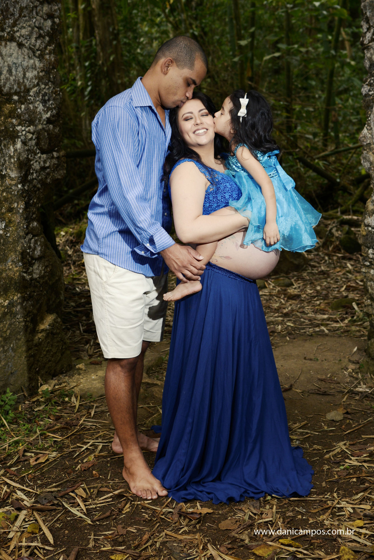 ensaio gestante tematico ubatuba,fotografo litoral sp, fotografia gestante,fotografia contos de fadas,ensaio fotografico gestante familia gestante dani campos,ensaio gestante chapeuzinho vermelho