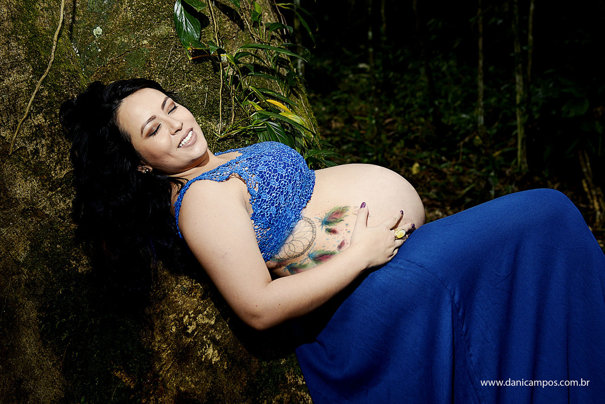 ensaio gestante tematico ubatuba,fotografo litoral sp, fotografia gestante,fotografia contos de fadas,ensaio fotografico gestante familia gestante dani campos,ensaio gestante chapeuzinho vermelho