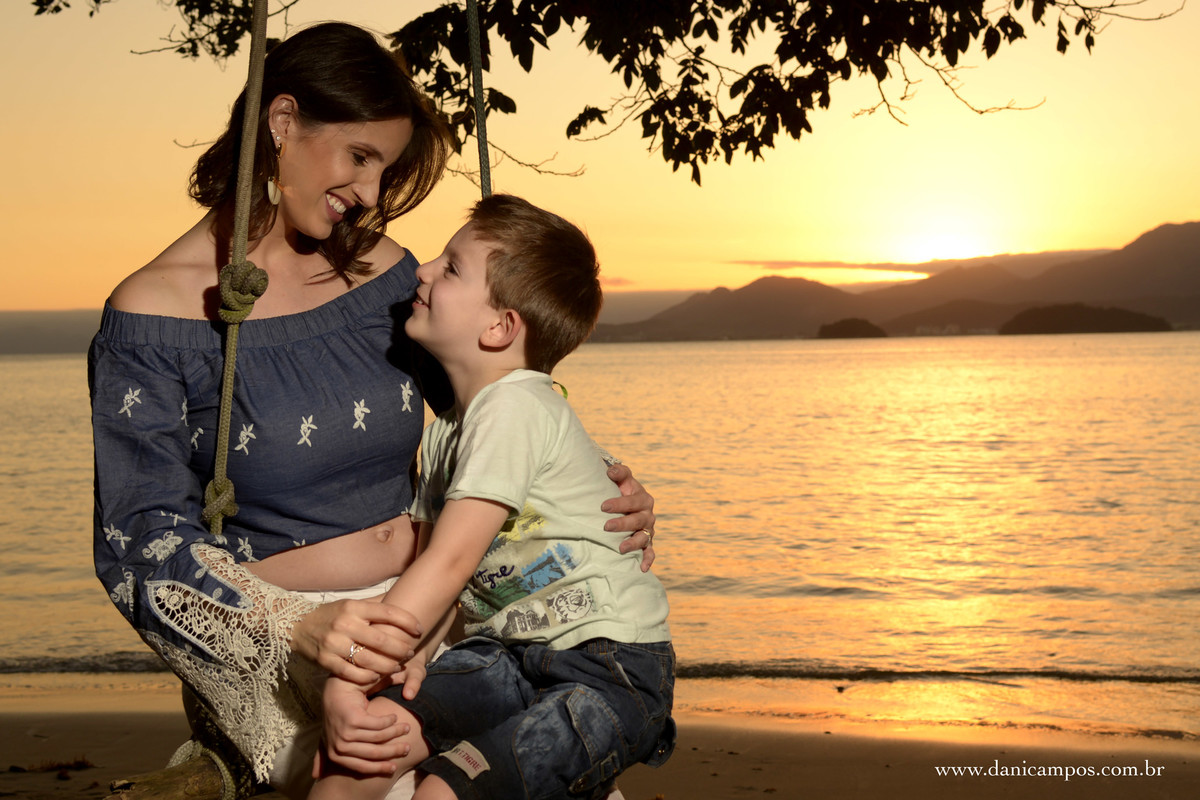 dani campos fotografa, fotografia gestante, gestante, ensaio gestante na praia, litoral norte, mamae, foto gravida, fotografos litoral norte