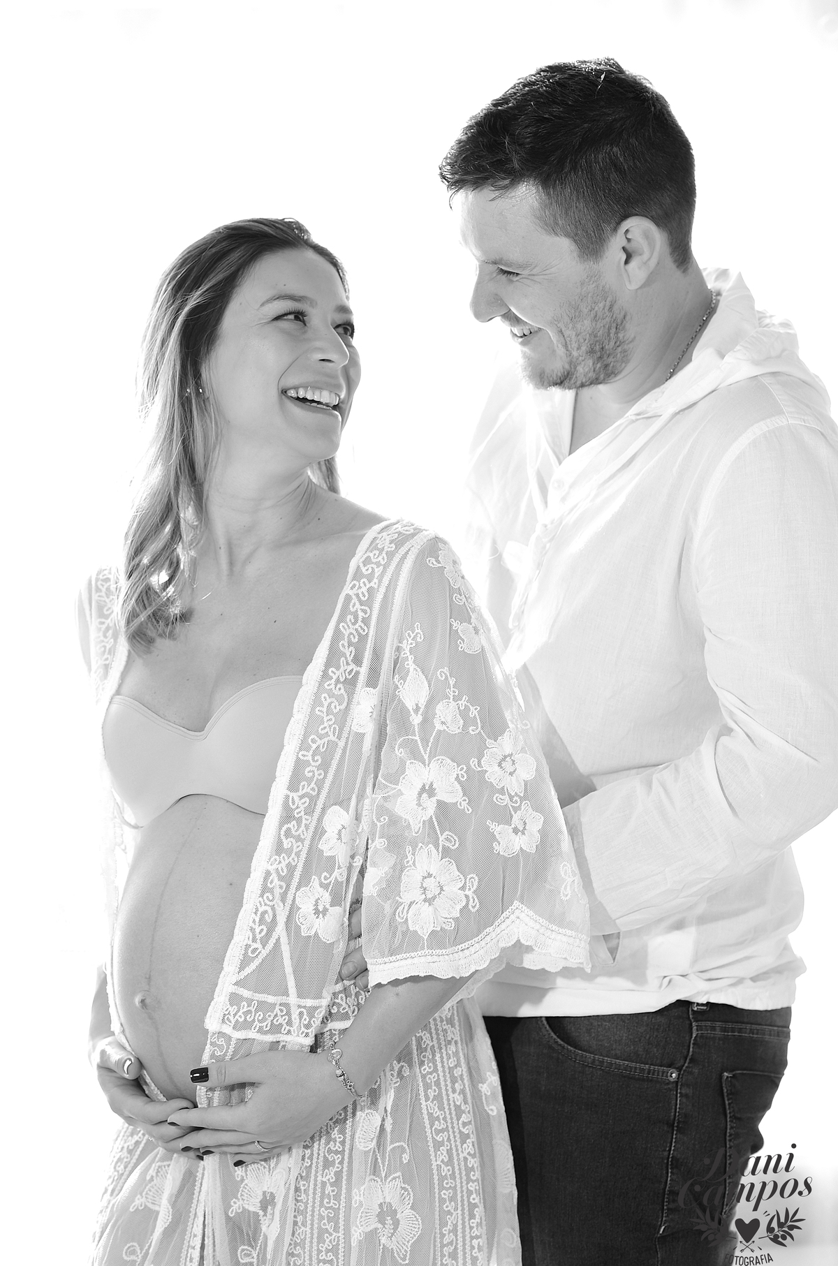 gestante estudio fotografia gravidez maternidade mae mae de menino fotografo no litoral 