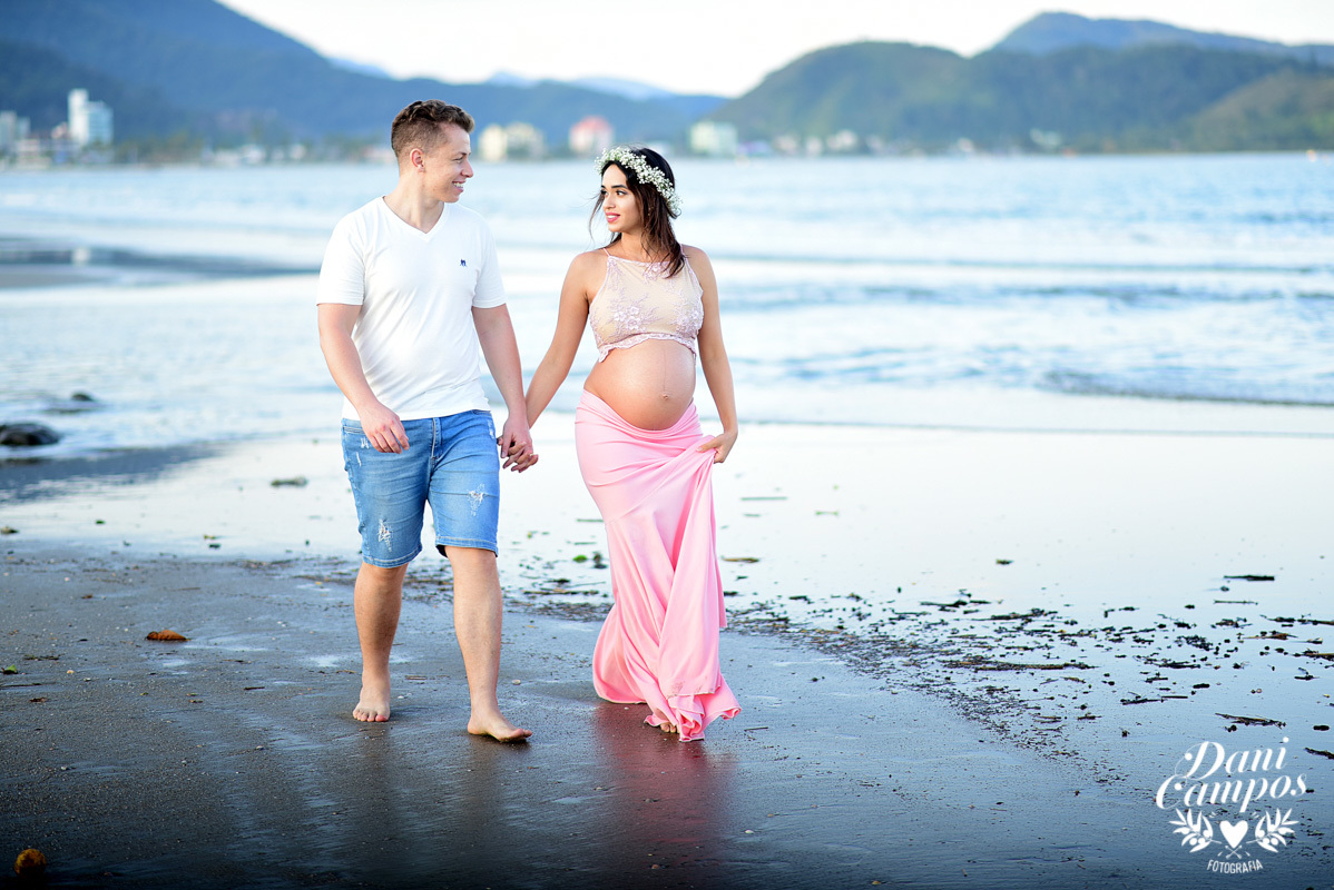fotos gestante na praia gravidez fotos de gestante dani campos fotografia mae de menina fotografo no litoral