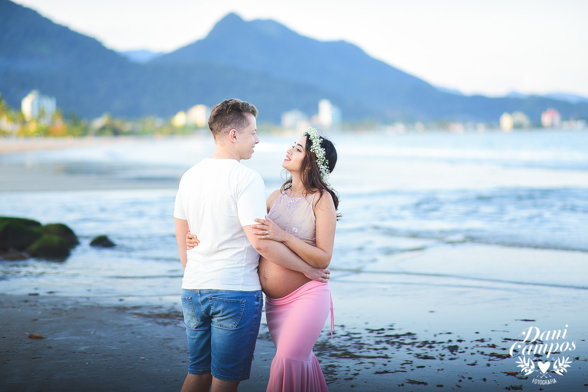 fotos gestante na praia gravidez fotos de gestante dani campos fotografia mae de menina fotografo no litoral