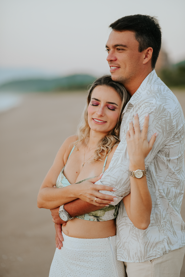 pre wedding na praia ensaio fotografico na praia nascer do sol fotografo no litoral