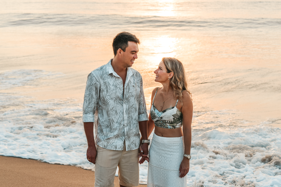 pre wedding na praia ensaio fotografico na praia nascer do sol fotografo no litoral