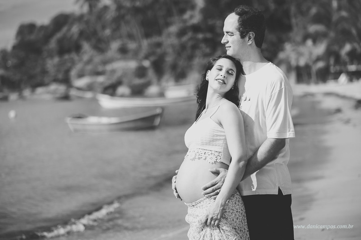 ensaio fotografico gestante, praia, Ilha Bela, ensaio gestante na praia, dani campos fotografia
