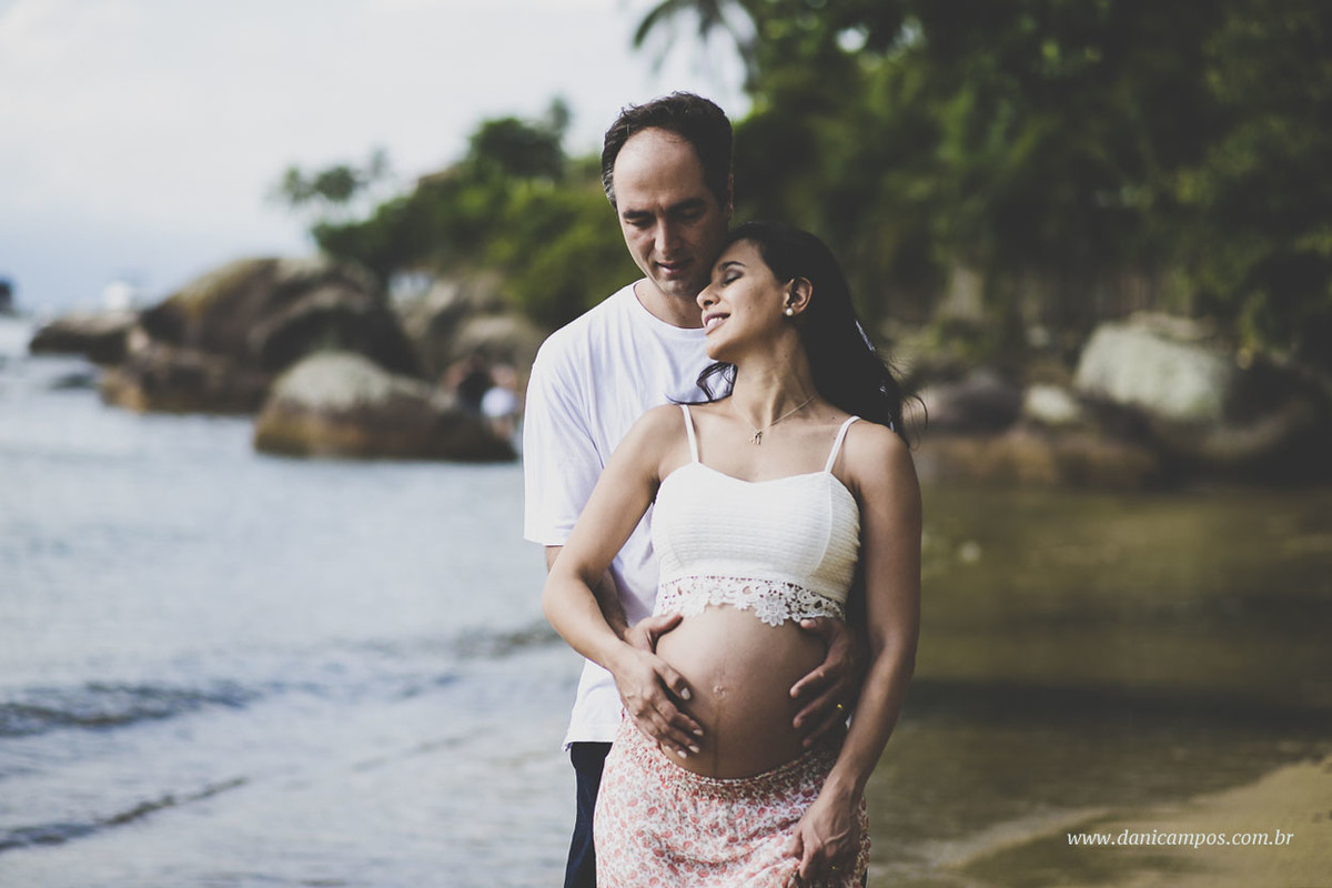 maternidade, ensaio gestante na praia, Ilha Bela, fotografos no litoral