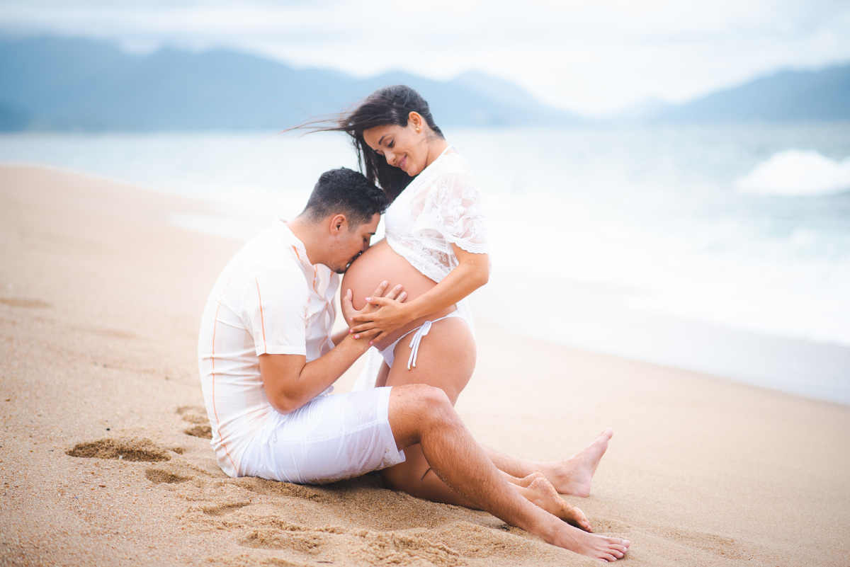 gestante ensaio fotografico na praia gravidez maternidade fotografo no litoral