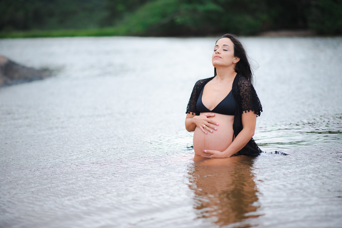gestante ensaio fotografico na praia gravidez maternidade fotografo no litoral