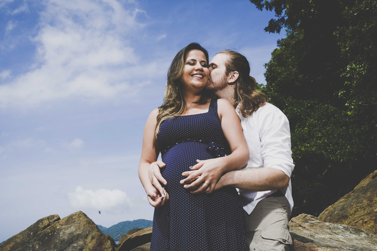 dani campos fotografia fotografos no litoral fotografo no litoral ensaio gestante ensaio gestante na praia Ubatuba ensaio gravida maternidade
