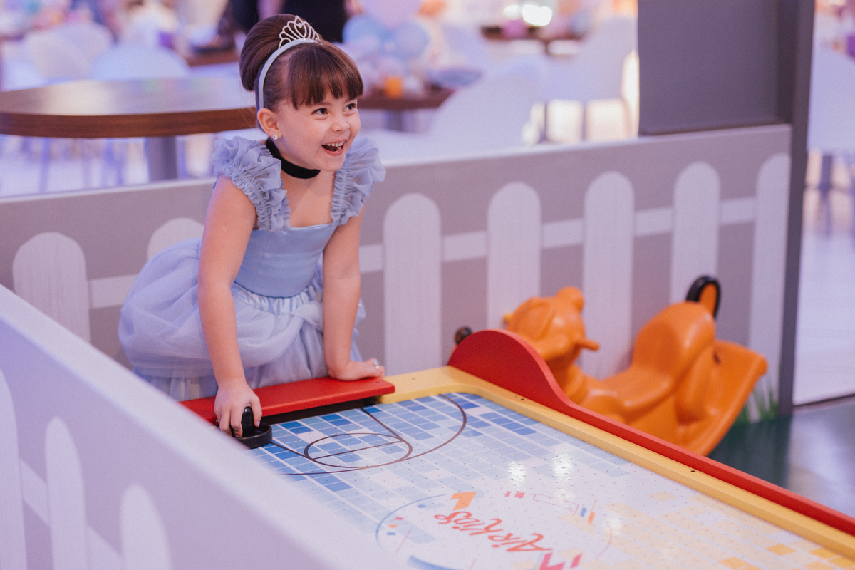 Aniversário infantil com tema da Cinderela