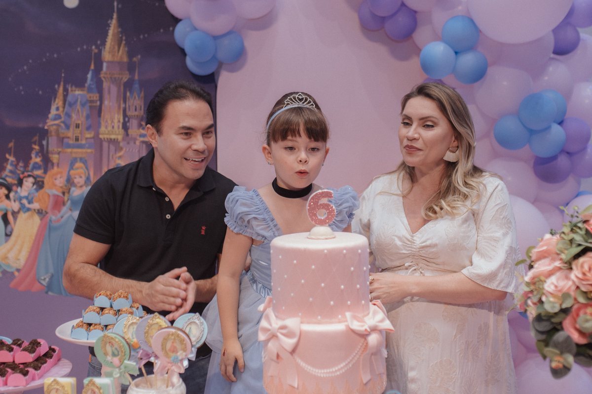 Aniversário infantil com tema da Cinderela