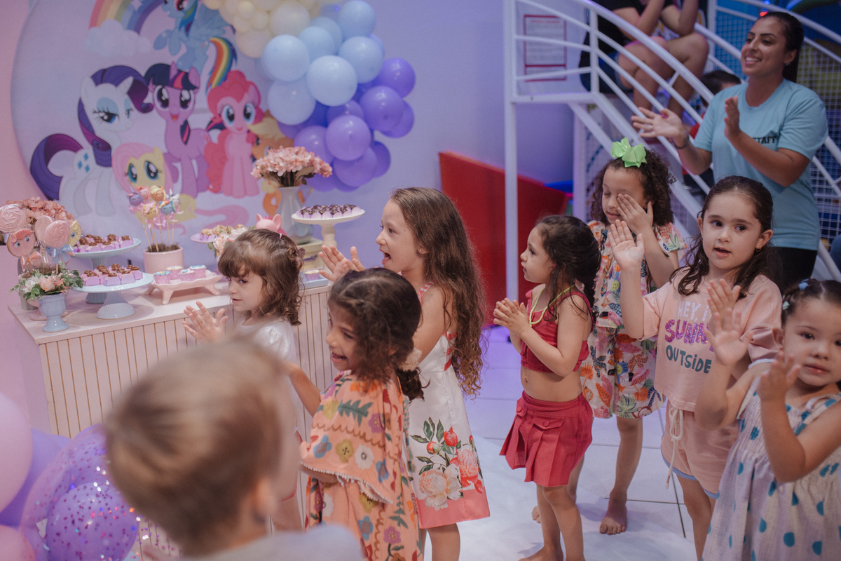aniversario infantil com tema My Little Pony