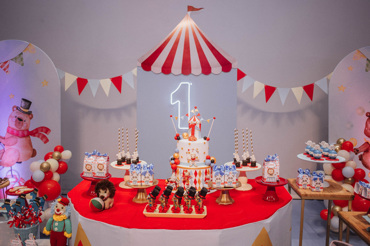 Aniversário infantil com tema de circo