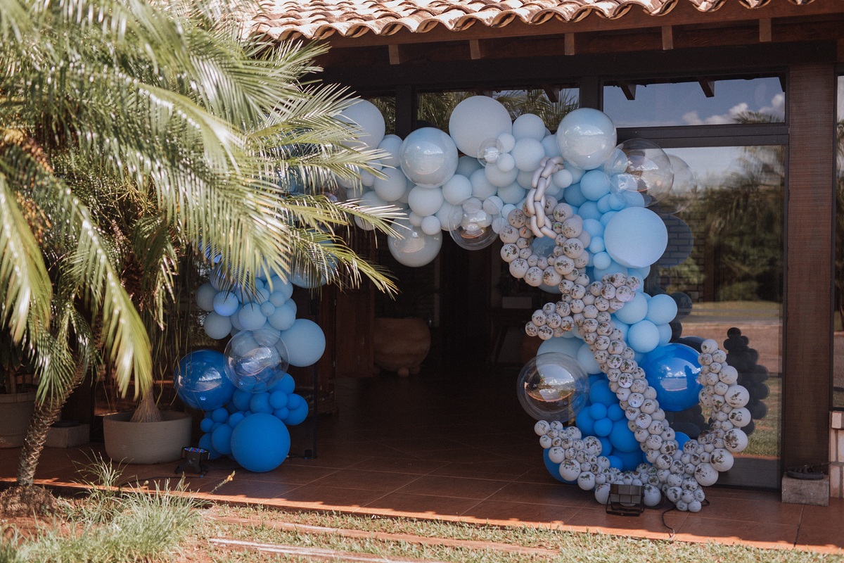 Aniversário infantil com tema de fundo do mar
