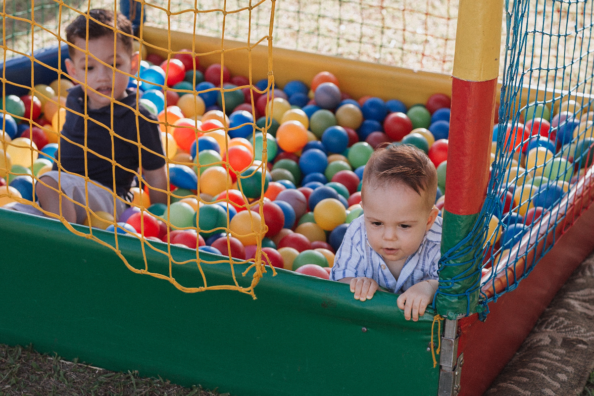 Aniversário infantil com tema de fundo do mar