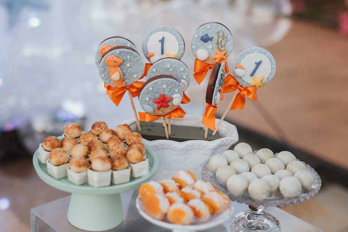 Aniversário infantil com tema de fundo do mar