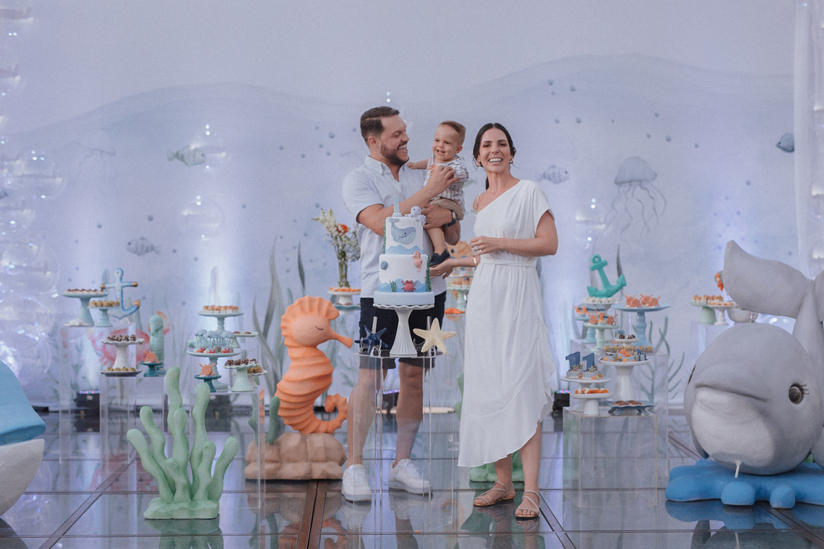 Aniversário infantil com tema de fundo do mar