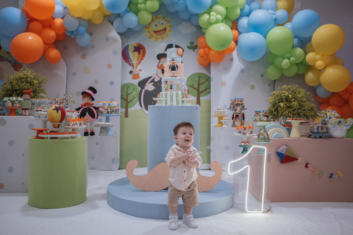 Aniversário infantil com tema do Mundo Bita