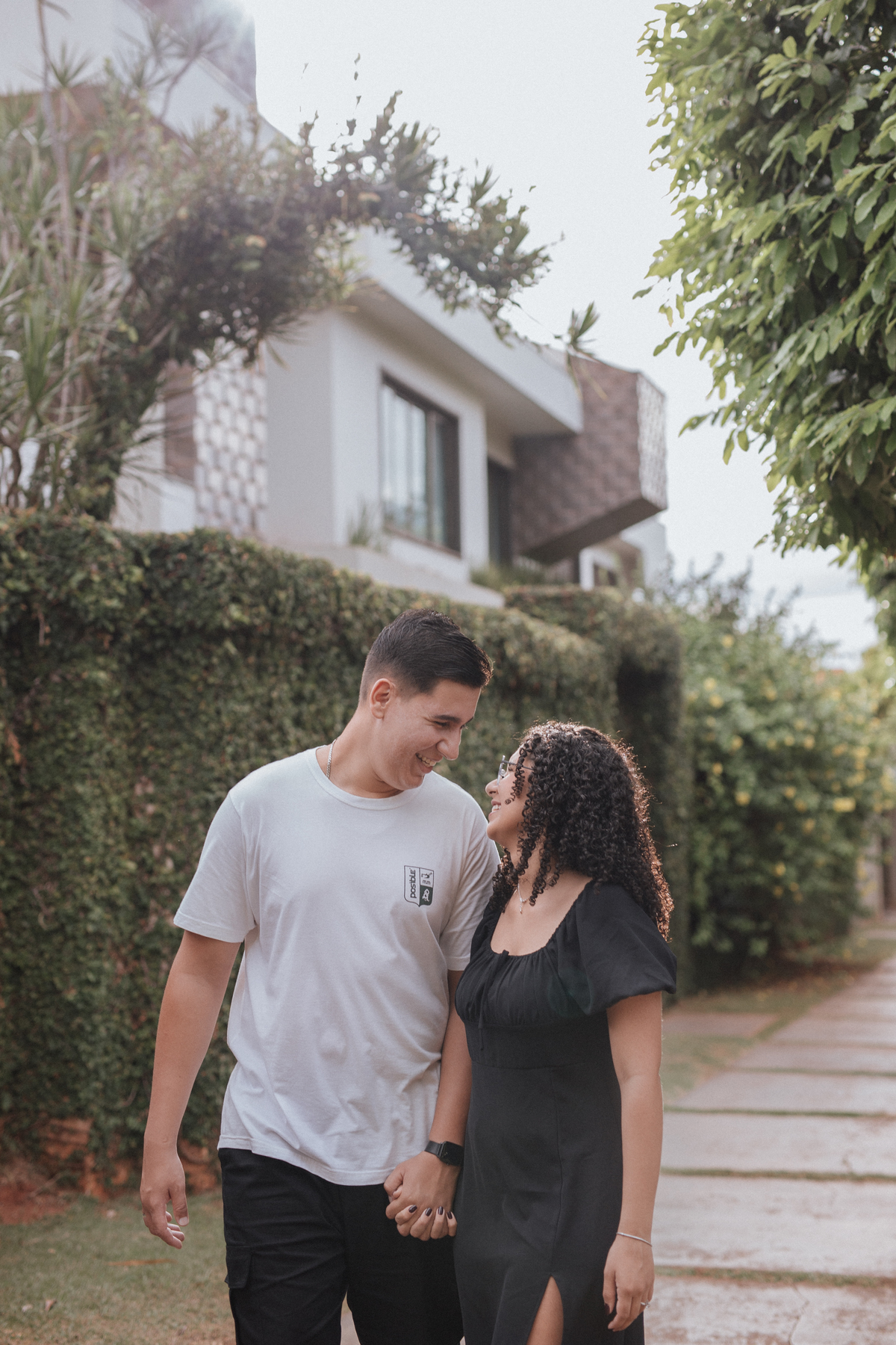 ensaio de casal no campo