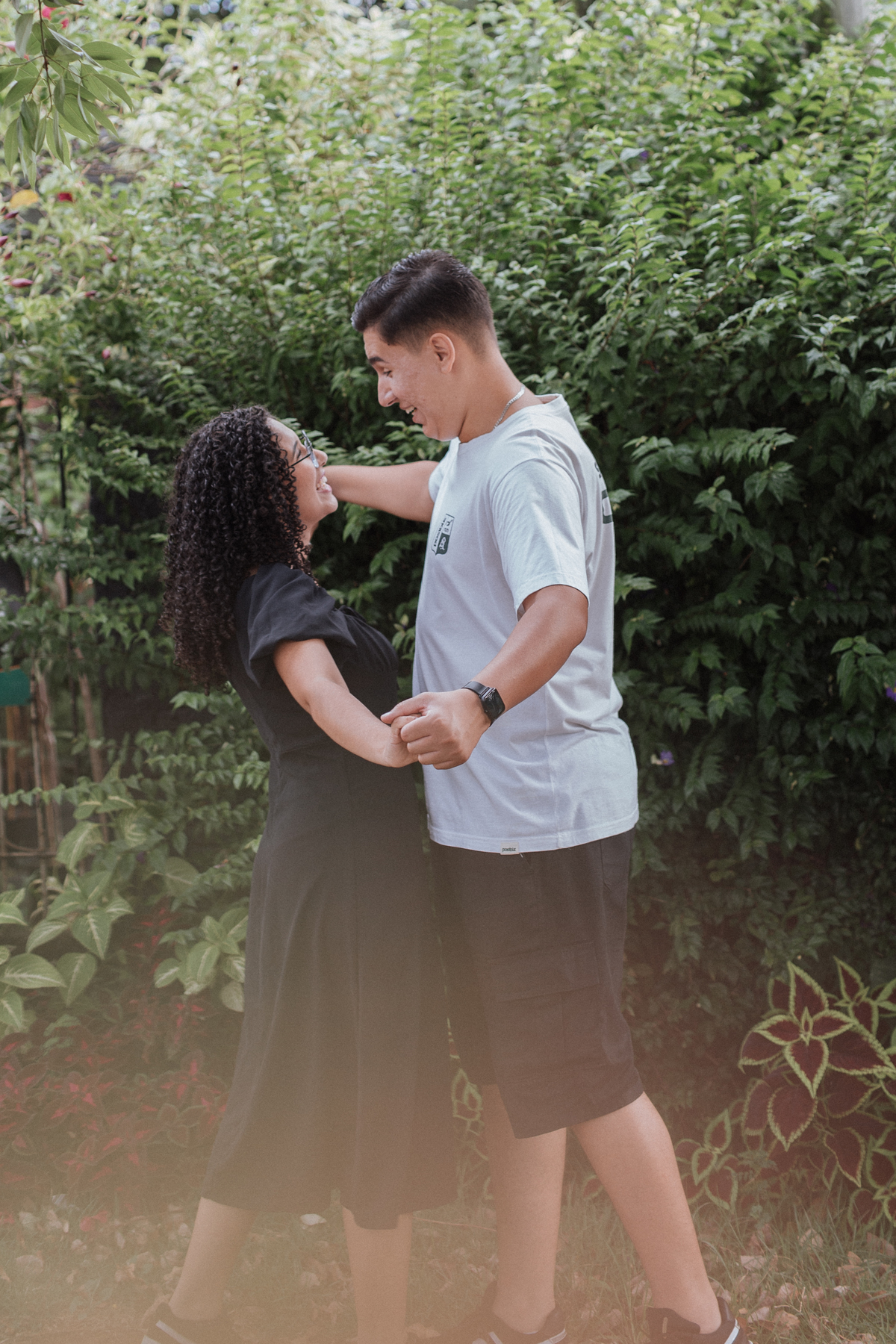 ensaio de casal no campo