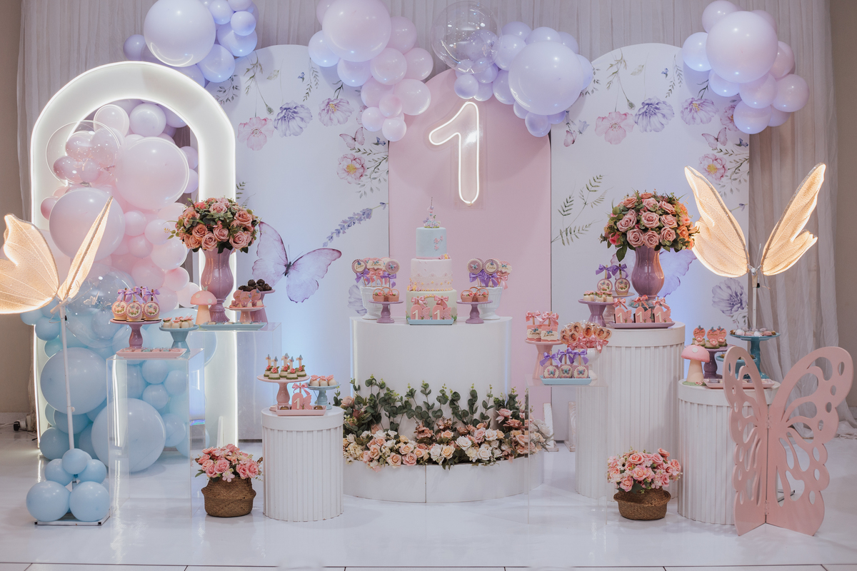 Aniversário infantil com tema de borboletas
