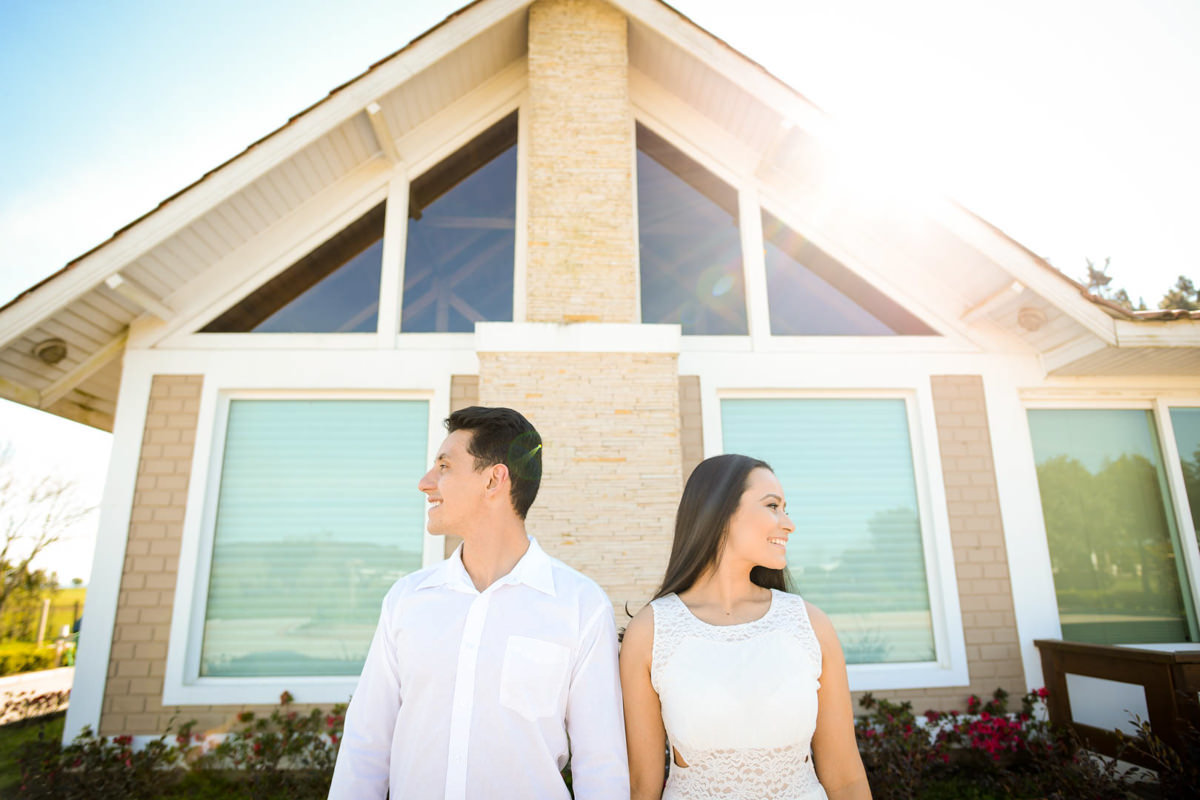 ensaio noivos casamento curitiba campo largo casamento no campo rancho P&R regatieri regattieri casamento ao ar livre casamento dia lindo noivos sorrindo