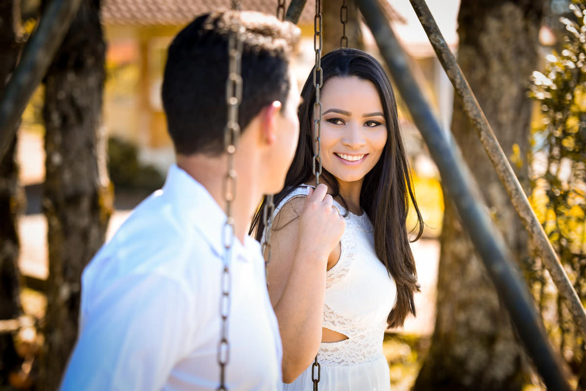 ensaio noivos casamento curitiba campo largo casamento no campo rancho P&R regatieri regattieri casamento ao ar livre casamento dia lindo noivos sorrindo noiva bonita