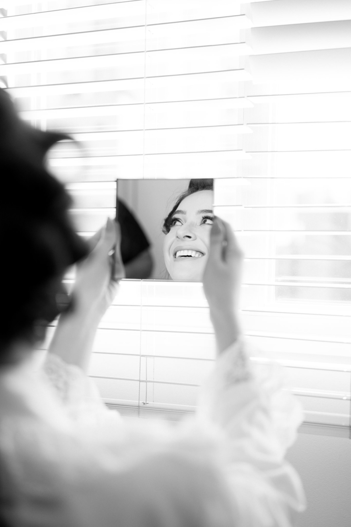 Making of da noiva casamento curitiba  brincos de noiva melhor fotografo curitiba noiva sorrindo em curitiba