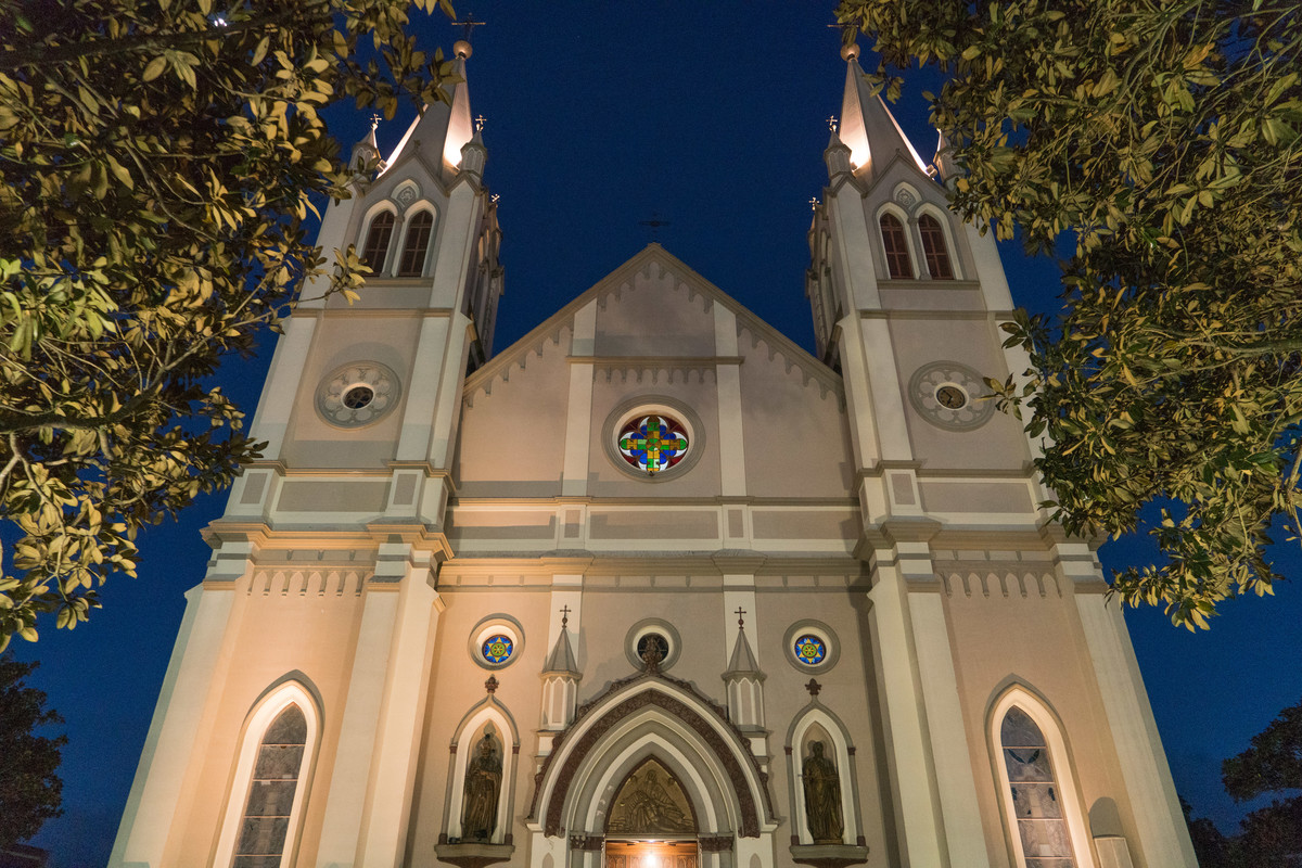 Casamento lindo da Ana Maria e Ricardo, na igreja Matriz, fotografado pelo fotógrafo de casamentos em Campo Largo e Curitiba, Michel Druziki. 