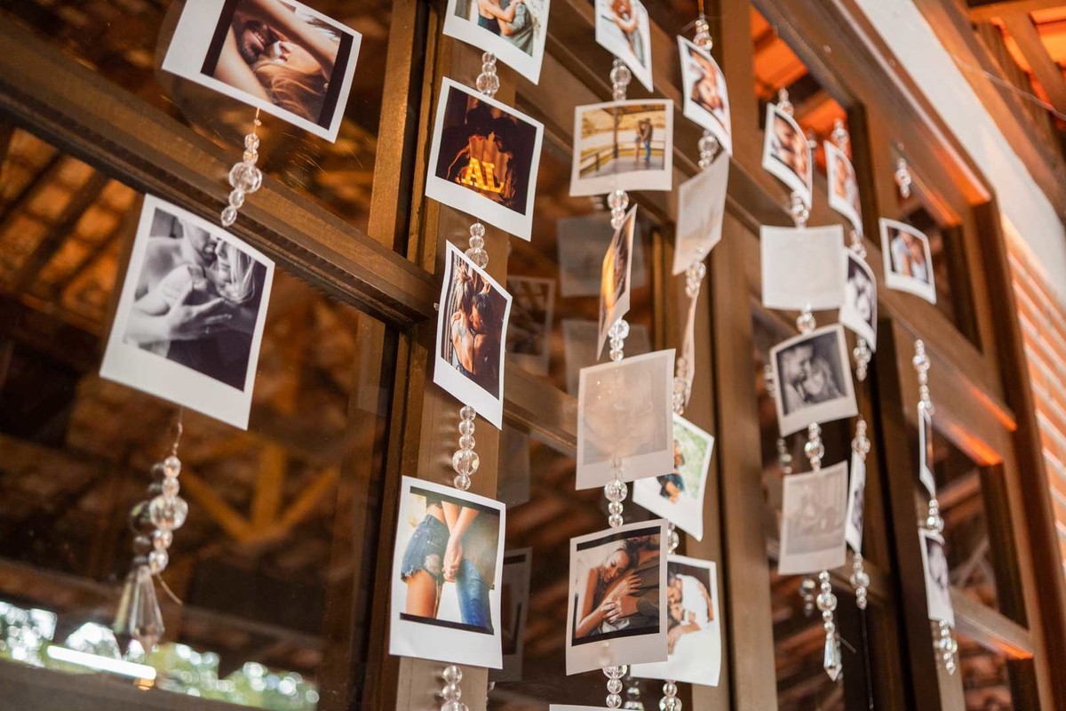 Melhor fotógrafo de Campo Largo e curitiba Michel Druziki. Decoração de casamento ao ar livre fotos polaroid 