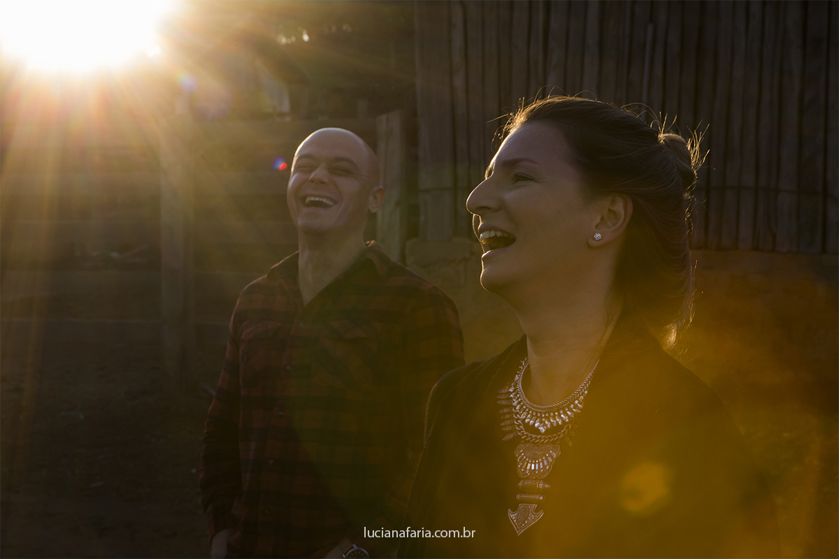 fotos dos noivos em ensaio pré casamento noiva com max colar ensaio com a fotógrafa de casamento luciana faria em campinas sp