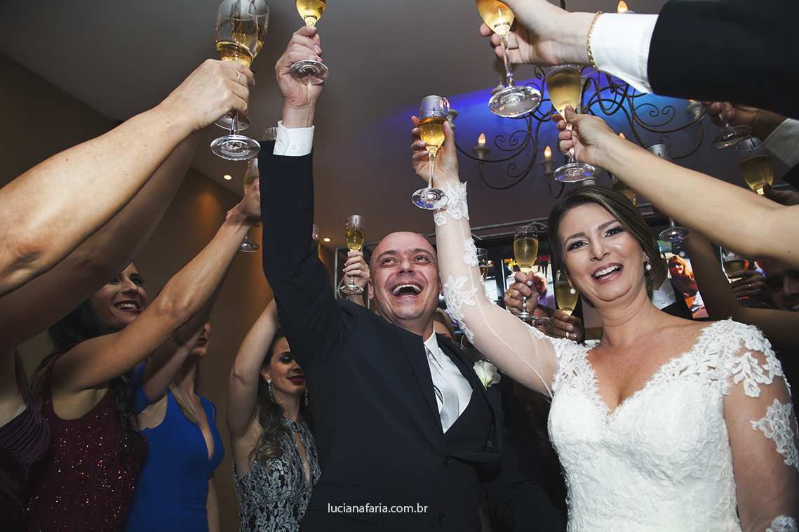 brindo dos noivos com os padrinhos