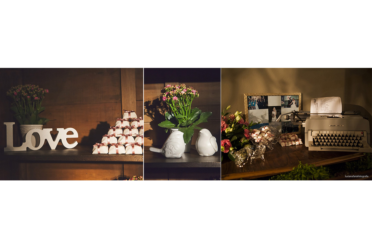 decoração, festa, mesa do bolo, bem casados, flores, decoração rosa, castiçal, mesa de vidro, louças, pombinhos, bolo personalizado, pasta americana, salão, maquina de escrever, musica dos noivos, decora&cc