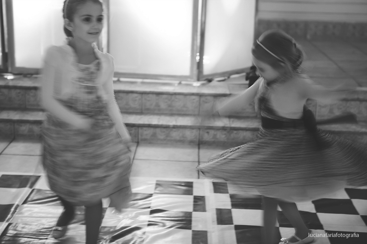 pista de dança, dj, daminhas, dançando, casamento, festa, wedding, noiva americana, noivo brasileiro