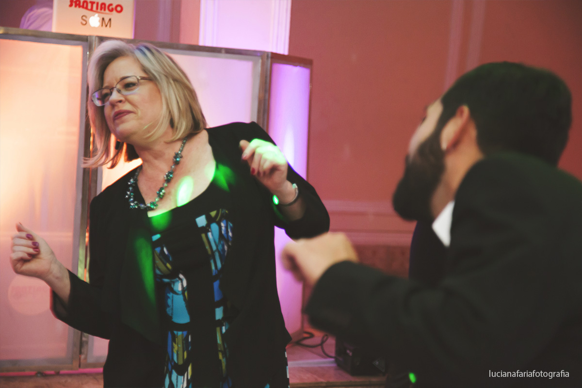 noivos, casal de noivos, musica do noivo, cabelo da noiva, festa, mãe da noiva,casamento, cerimonial,