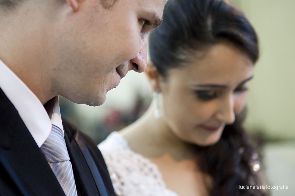 altar, chegando, amor, noivo, casar, noiva, decoração, chuva no casamento, cerimônia, religioso, convidados