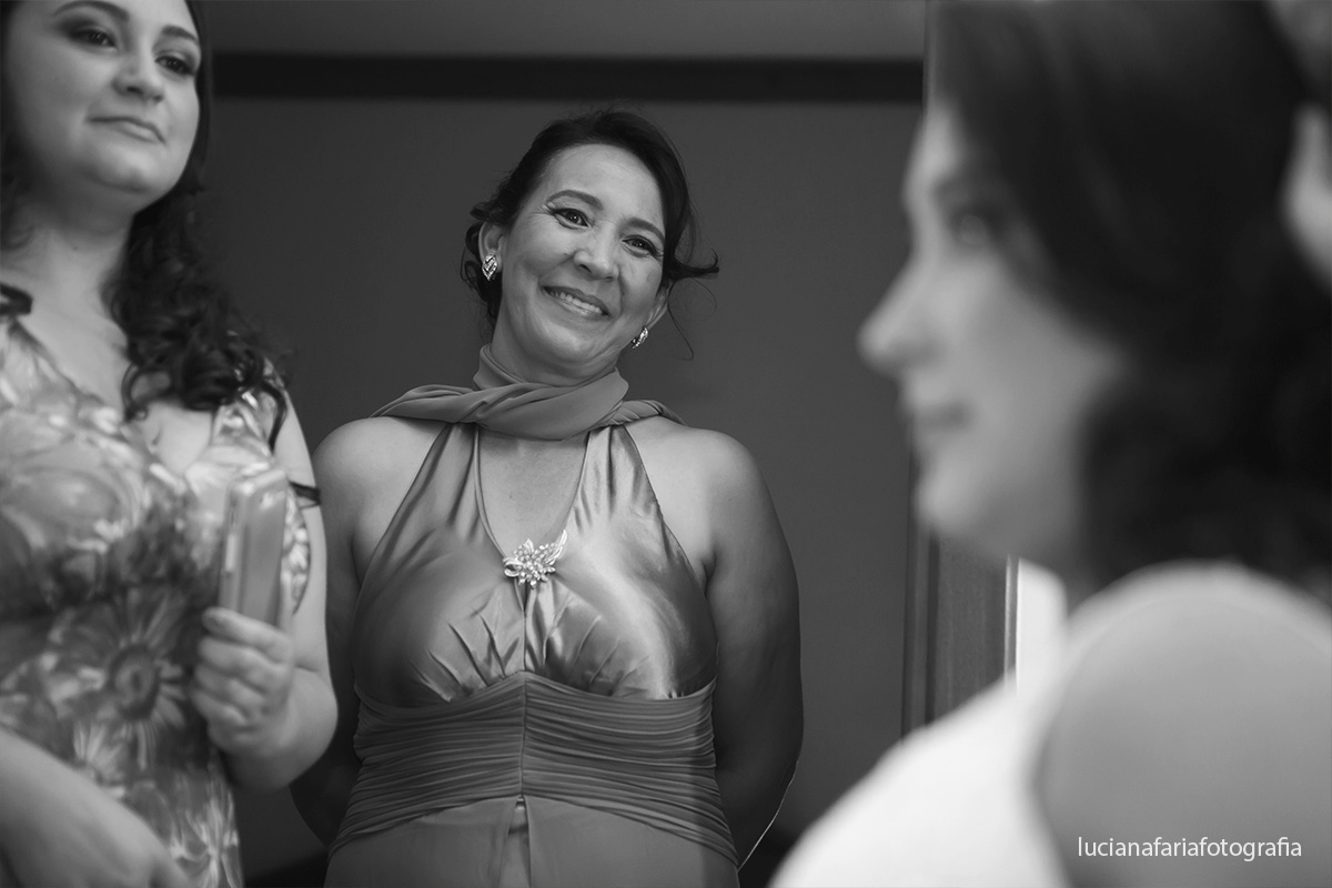 olhares de mãe, noiva, irmã da noiva, casamento, grande dia, wedding, cerimonial, making of, arrumando, maquiagem, cabelo