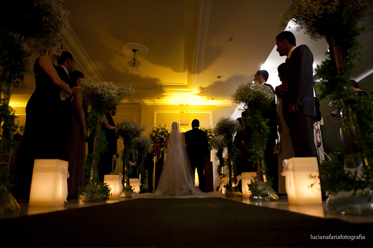 casar no salão, buffet, casar, fim da tarde, luz natural, foto jornalismo, casamento de dia, weding, cerimonial, emoção, sorriso de noiva, decoração, buquê noivos no altar, pastor, cerimônia com pastor, grina