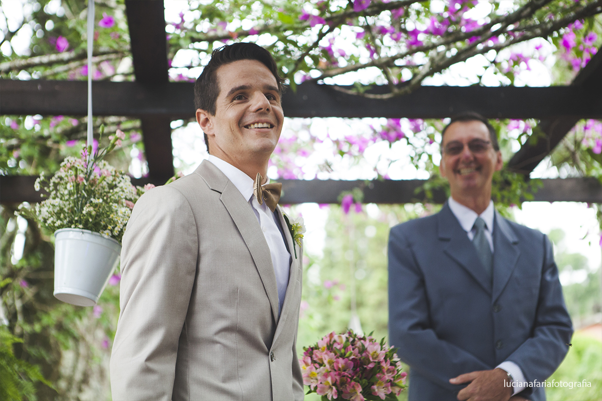 noivo, casamento de dia, vou casar, gravata borboleta, pastor, cerimônia, cerimonial, decoração de casamento, decoração, wedding, casamento