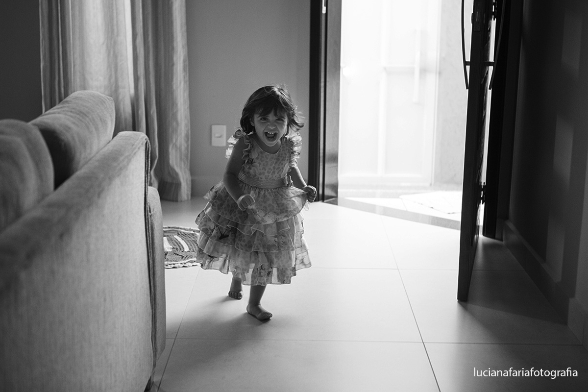 fotografia, família, sessão, criança, infantil, ensaio infantil, externo, fotos externas, amor, natureza, luz natural, luciana faria,lifestyle