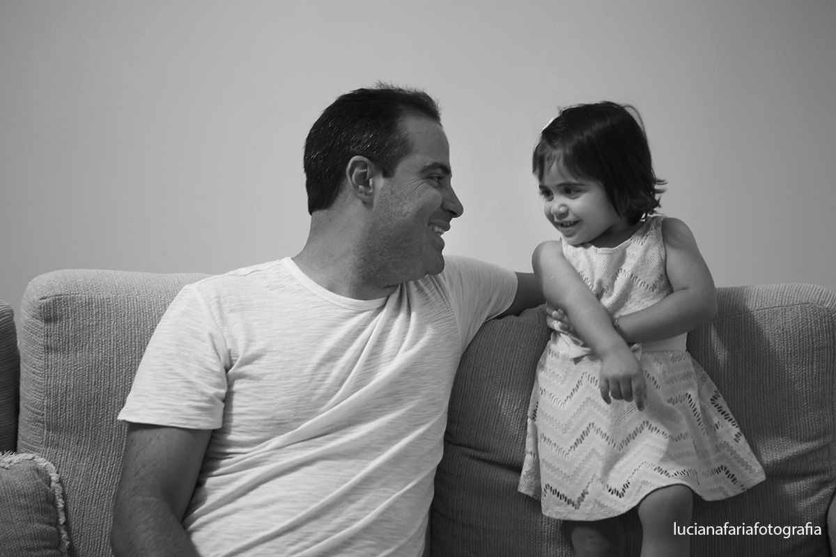 fotografia, família, sessão, criança, infantil, ensaio infantil, externo, fotos externas, amor, natureza, luz natural, luciana faria,lifestyle