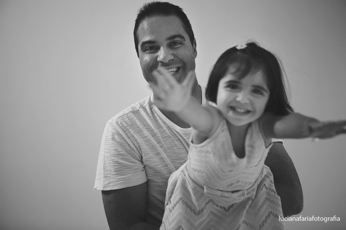 fotografia, família, sessão, criança, infantil, ensaio infantil, externo, fotos externas, amor, natureza, luz natural, luciana faria,lifestyle