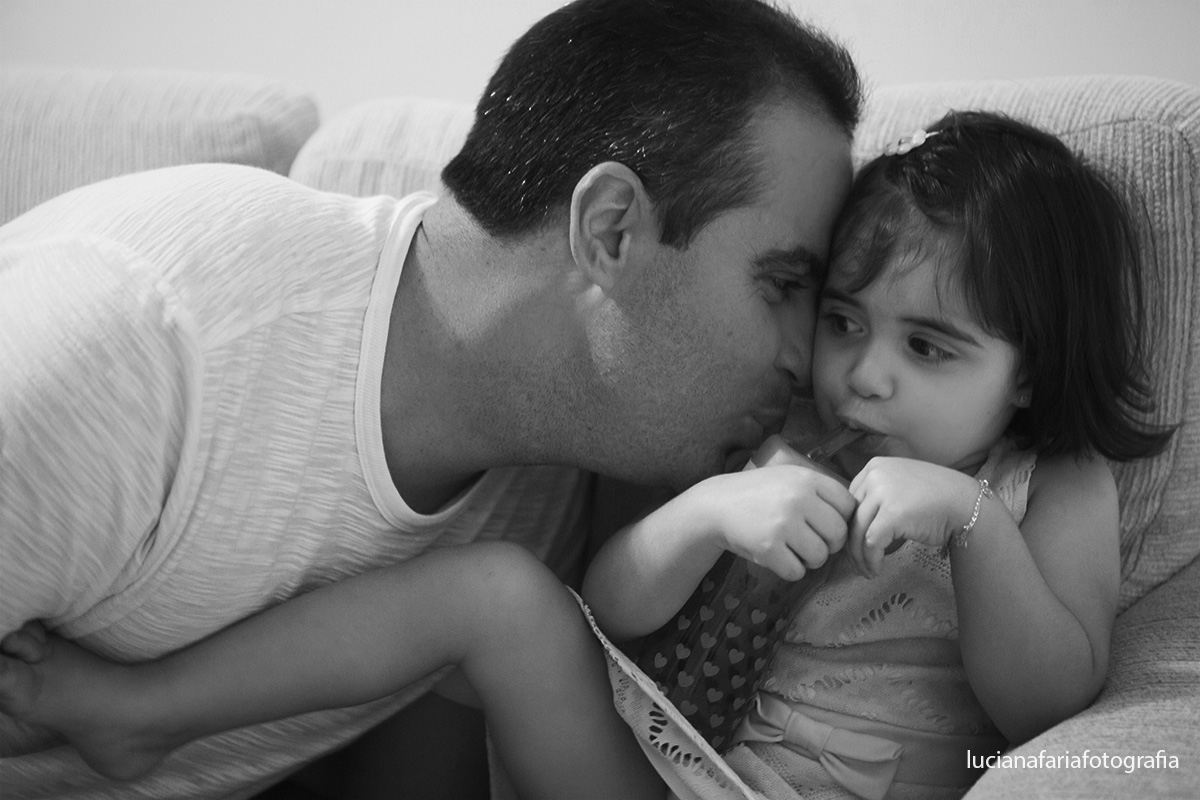 fotografia de pai e filha fotos de família em ensaio fotográfico