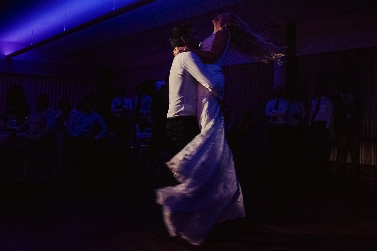 primeira dança dos noivos em casamento na Quinta das Lamas em Fafe