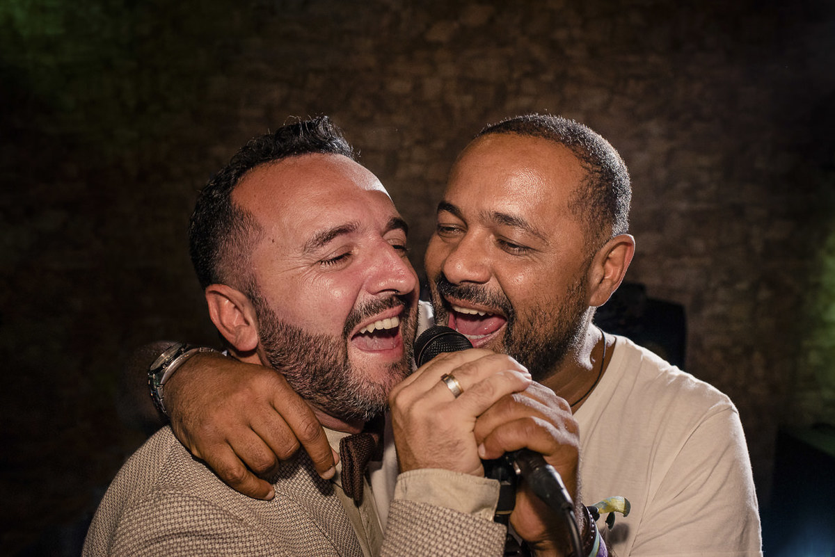 Olavo Bilac canta em casamento