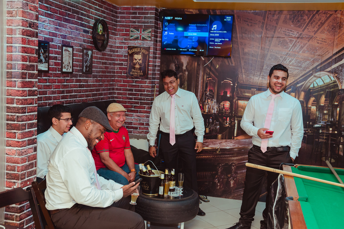 o Miking of do noivo na Barbearia Mr Karol