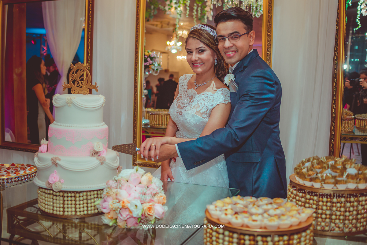 Fotografia de Casamento em manaus no Angelus Buffet o corte do bolo